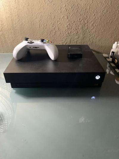 Xbox 360 - Thumbnail 6