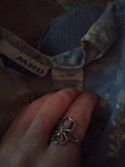 2 bags nice scrubs Dickies pirates of Caribbean Mickey mouse - Thumbnail 4