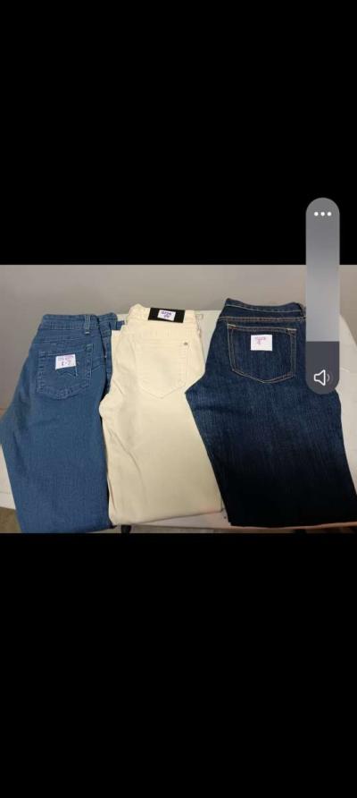 womens pants and gladiator sandals - Thumbnail 2