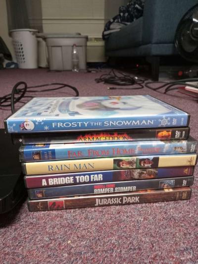 DVDS movies and BlurayDVD player with hookups - Thumbnail 2