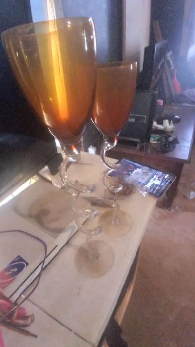 wine glasses - Thumbnail 3