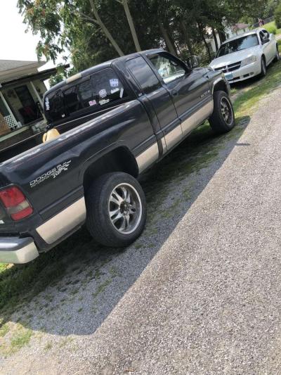 2001 dodge ram - Thumbnail 3