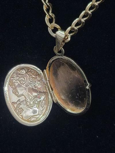 14K Gold Chain Hollow Cuban W Photo Charm 185 Grams 24 - Thumbnail 4