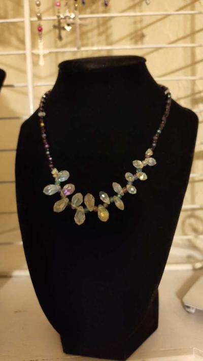 Hand made crystal necklace - Thumbnail 2