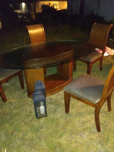 Ashley ostrich skin glass table - Thumbnail 2