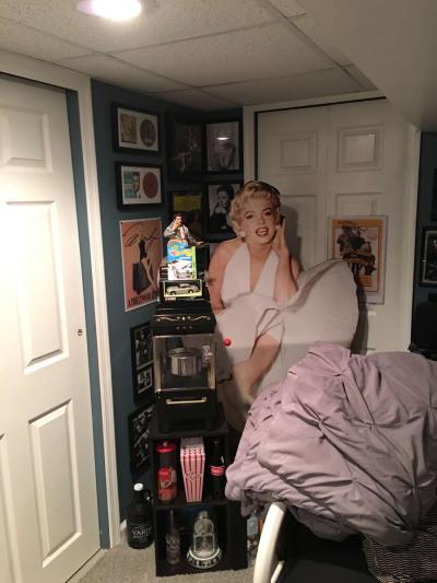 collectibles - Thumbnail 4