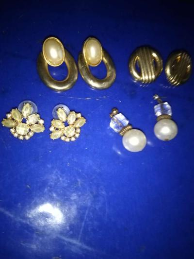 4 pairs Vintage pierced earrings - Thumbnail 5