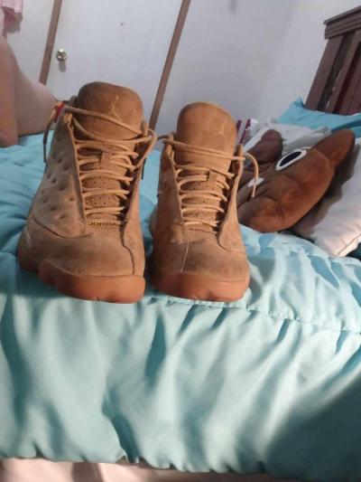 Jordan retro 13 - Thumbnail 4