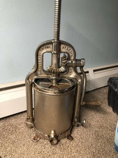 1879 Simmons sausage grinder or berry grinder - Thumbnail 4