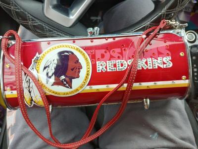 license plate one of a kind Washington redskins metal purse