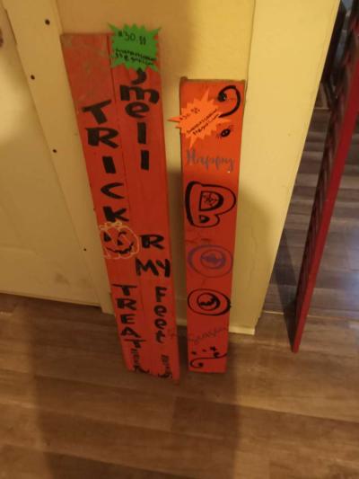 custom signs - Thumbnail 5