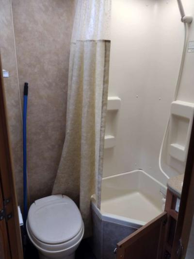 Jay feather camper - Thumbnail 3