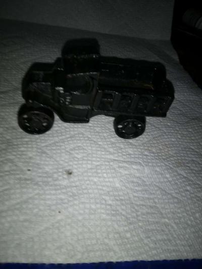 70s Cast Iron Truck - Thumbnail 2