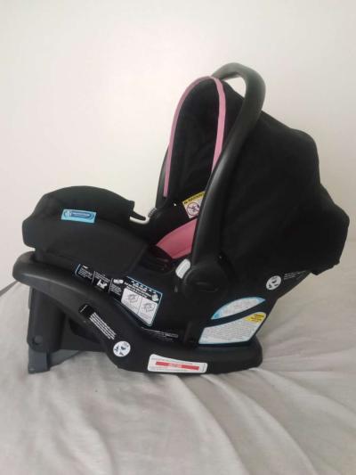infant car seat - Thumbnail 6