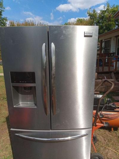 fridgeidare refrigerator - Austin, Texas