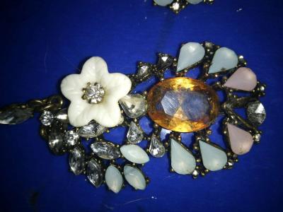 Vintage Glass Rhinestone Earrings - Thumbnail 4