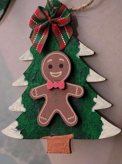 Can be used as a Christmas ornament gift tag or a magnent