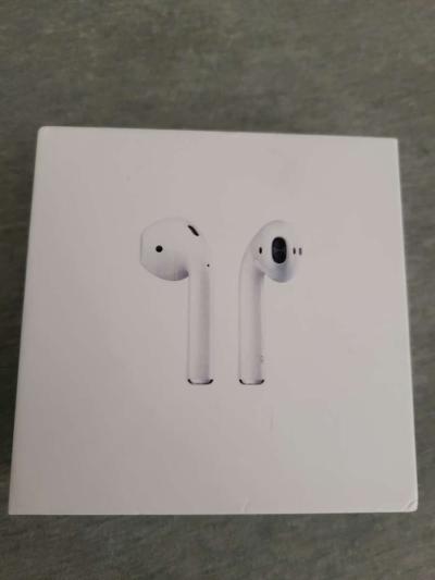 Apple airpods Gen 2