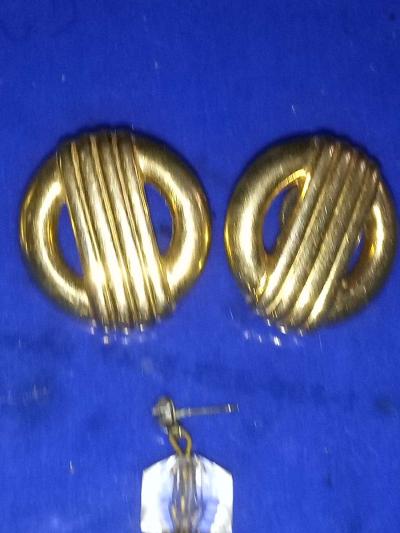 4 pairs Vintage pierced earrings - Thumbnail 6