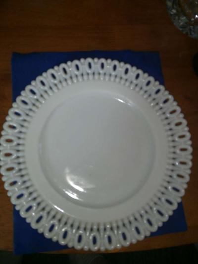 EAPG 8 inch 101 Border Milk glass plate - Thumbnail 3