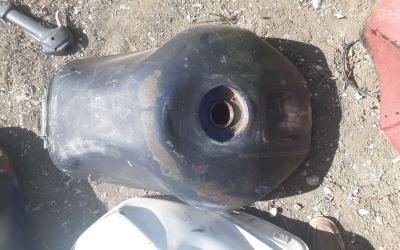 gas tanks 85each - Thumbnail 3