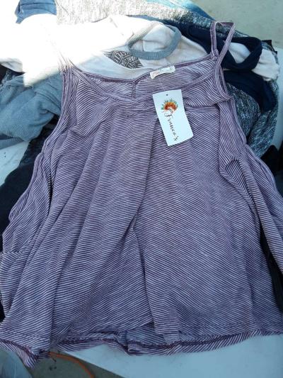 clothes - Thumbnail 3