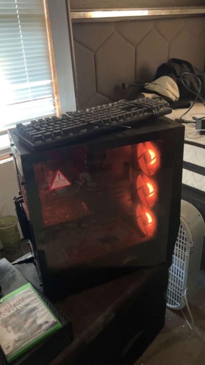 pc and Xbox - Thumbnail 3