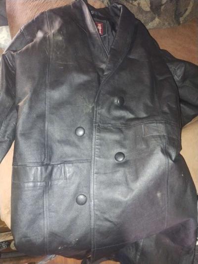 leather y - Thumbnail 2