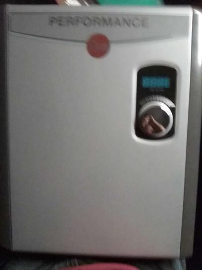 Rheem RETEX18 Hot water heater - Thumbnail 4