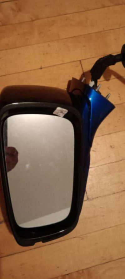 2021 Acura txl Driver side mirror with Camara in excellent - Thumbnail 3