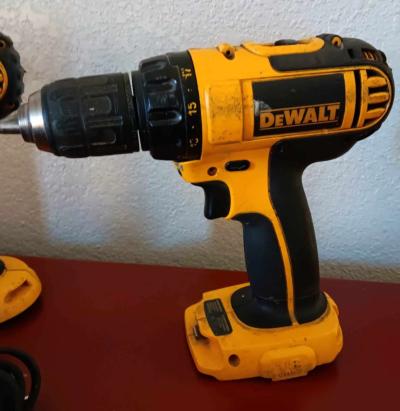 18V Dewalt Lot - Thumbnail 2