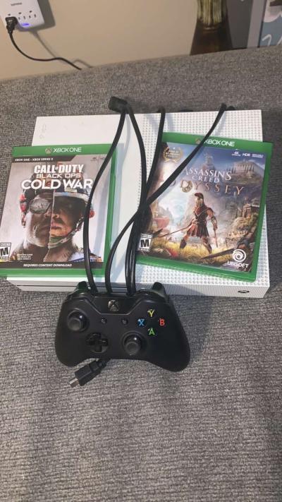 XBOX 360 One - Thumbnail 4