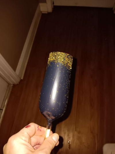 hand painted wine glasses and Rhinestone bottles - Thumbnail 2