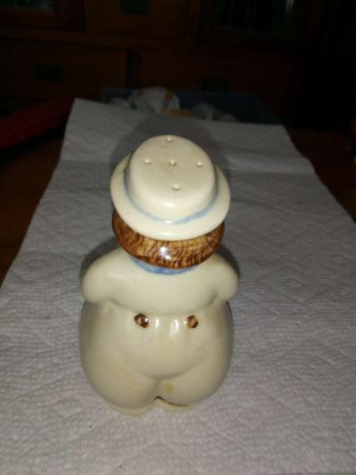 Shawnee Dutch boy Shaker - Thumbnail 6