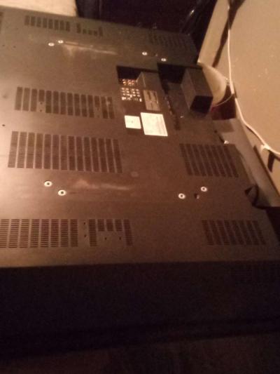 Philips tv Model number 52PFL7422D37 - Thumbnail 4