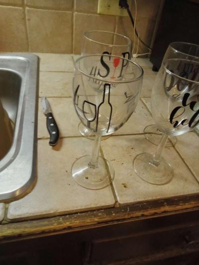 glasses - Thumbnail 3