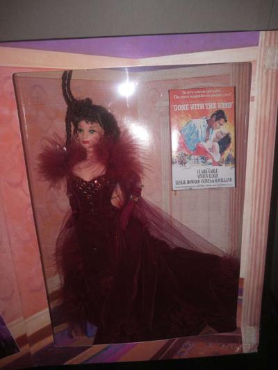 Scarlet Ohara Barbie Doll - Thumbnail 3