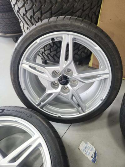 2021 Chevy Corvette Stingray Wheels and Tires - Thumbnail 3