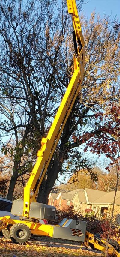 45ft towable lift - Thumbnail 2