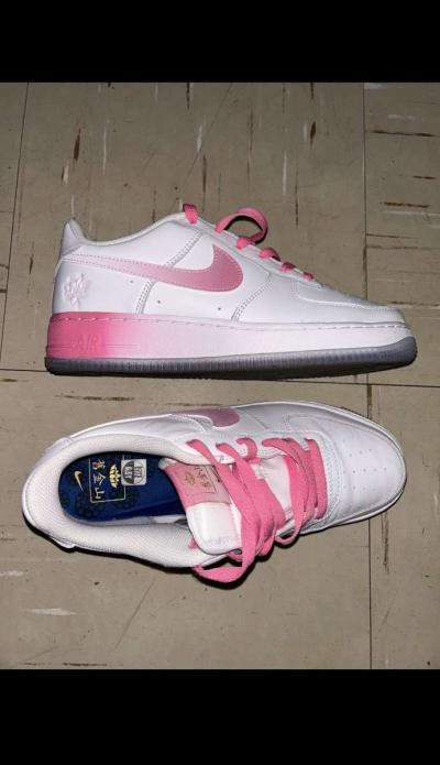 Nike Air Force - Thumbnail 3