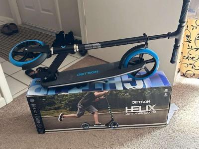 Jetson helix scooter - Thumbnail 3