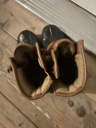 snow boots - Thumbnail 2