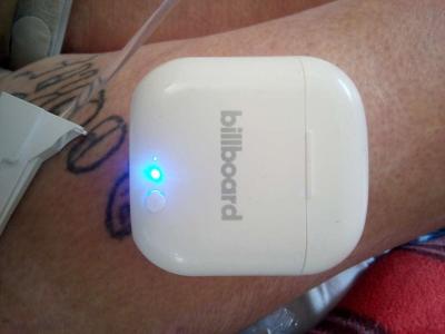 Billboards Bluetooth headphones - Thumbnail 4