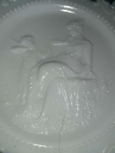 Westmoreland Cupid and Payche 7 inch Milk Glass Plate - Thumbnail 2