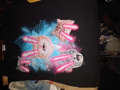 LAZER EYES KITTY CATS SHIRT - Thumbnail 2