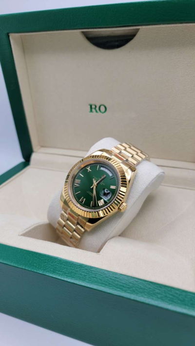 luxury Watch - Thumbnail 3