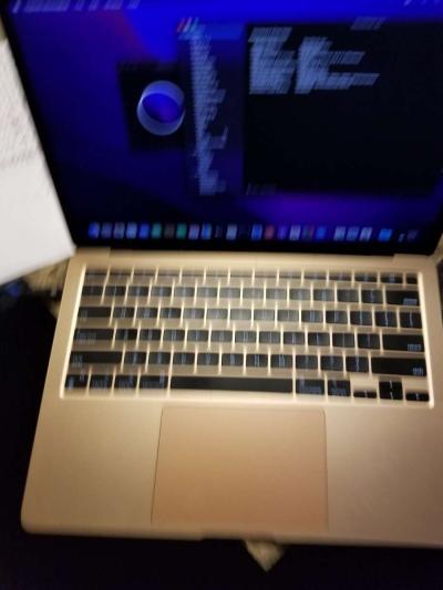 Mac Air m1 2020 - Thumbnail 3