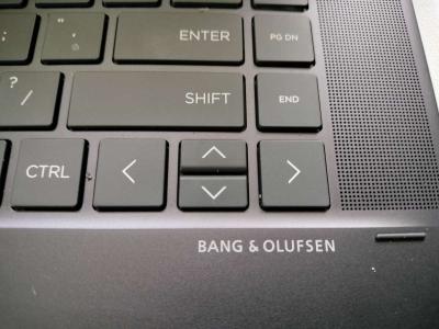 HP envy touchscreen laptop with AMD Ryzen 5 with Radeon grap - Thumbnail 5