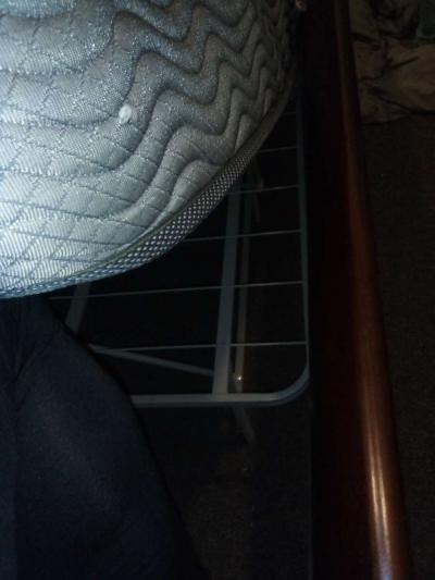 Beautiful Sleigh Bed Hdbrd Side Rails Ftbrd no matres - Thumbnail 3