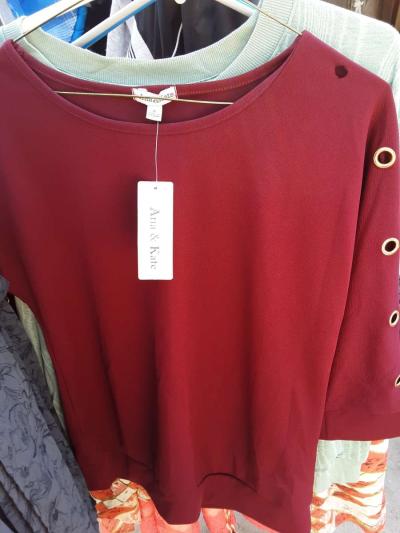 clothes - Thumbnail 3